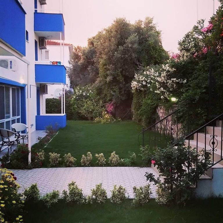 Parla Apart Hotel Cesme Bagian luar foto