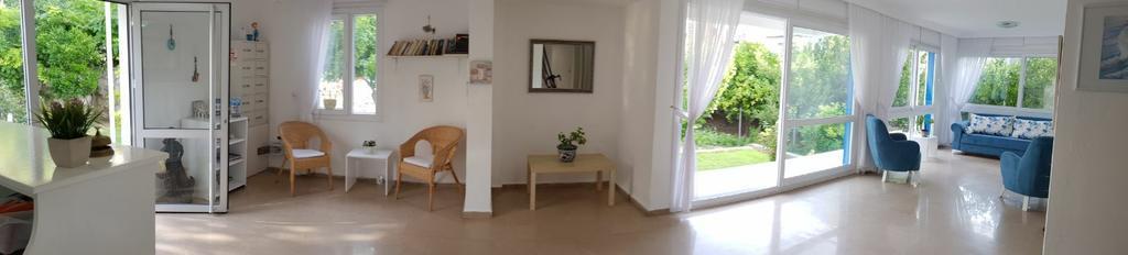 Parla Apart Hotel Cesme Bagian luar foto