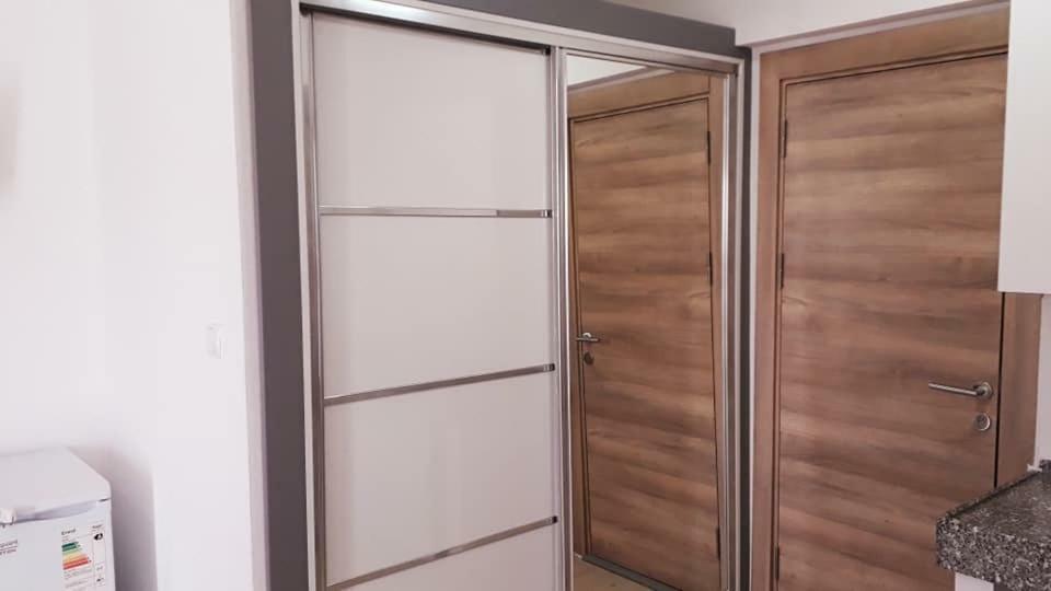 Parla Apart Hotel Cesme Bagian luar foto